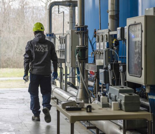 Nuove Acque ricerca personale: selezione per un addetto operativo e un tecnico (geometra / perito edile) da inserire in organico