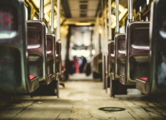 Coronavirus e tpl, firmata una nuova ordinanza: bus pieni all’80%