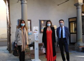 #noidiscriminiamosolocovid19 : la provincia dona totem con disinfettante nelle scuole superiori all’interno del progetto ready