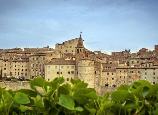 Il sindaco Alessandro Polcri ricorda Philippe Daverio
