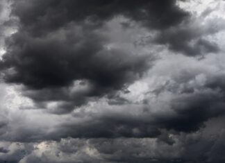 Codice giallo per pioggia e temporali fino alla mezzanotte di domani