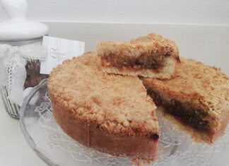 Sbrisolona frangipane alle fragole