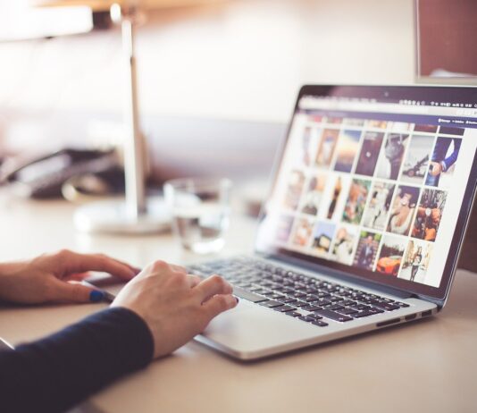 Dopo il bonus per l’acquisto di pc, notebook e tablet l’Università di Siena stanzia 200mila euro per contribuire alle spese di connettività degli studenti