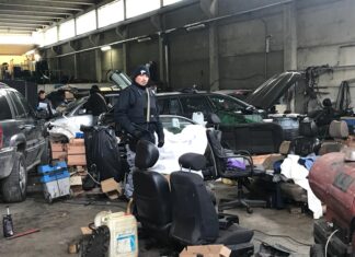 Chiusa l’indagine sullo stabilimento del Corsalone dove smembravano auto di lusso per rivendere i pezzi di ricambio. Rinvio a giudizio per 18 persone