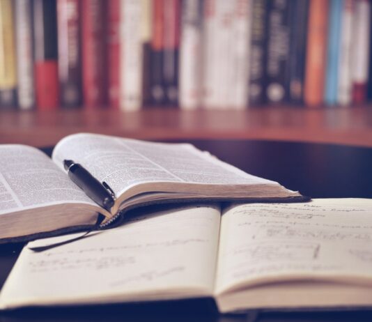 Scuola, le iscrizioni dal 4 al 25 gennaio 2021