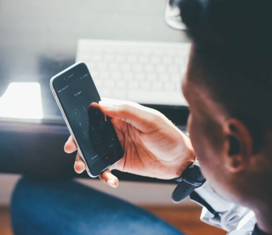 Info Covid, rafforzato il Centro ascolto regionale. Nove linee per rispondere 7 giorni su 7