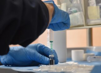 Vaccini anti Covid, un nuovo portale per aggiornamenti in tempo reale