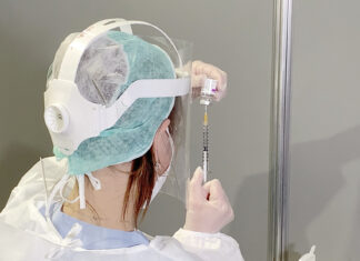 Nei prossimi giorni vaccini ad altri 33mila over 80