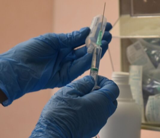 A Pisa al via la sperimentazione clinica del vaccino italiano Reithera