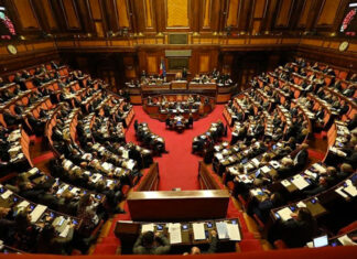 La Lega presenta 700 emendamenti al ddl Zan. E c’è il rischio voto segreto