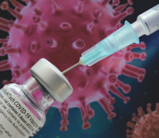 Vaccini per i cittadini stranieri: domenica intensificazione della campagna ad Arezzo e Montevarchi