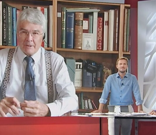 Roberto Castelli: “Io vittima del vaccino, sono ad altissimo rischio trombosi, sono un Dead Man Walking”