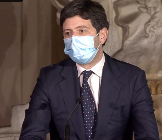 Speranza: “Dall’1 dicembre terza dose anche per la fascia di età 40-60 anni”