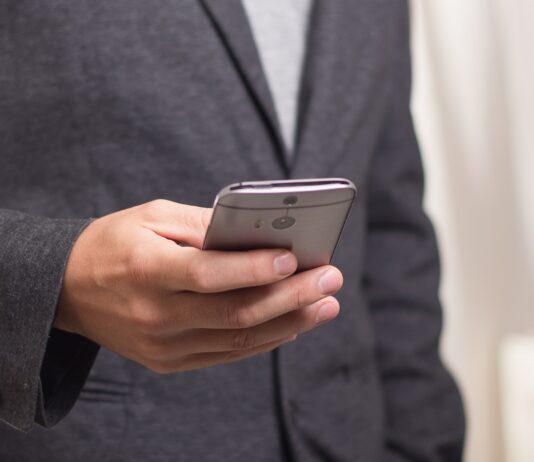 App e avatar per servizi oncologici, la Toscana vince HackCrack 2021