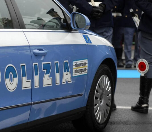 Operazione della Polizia a contrasto e prevenzione di traffici illeciti sulla S.G.C. E/45 a Sansepolcro