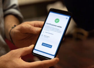 La Commissione europea propone di estendere il green pass fino a giugno 2023