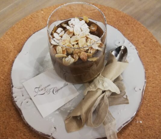 Cremoso al cucchiaio caffè e nocciola