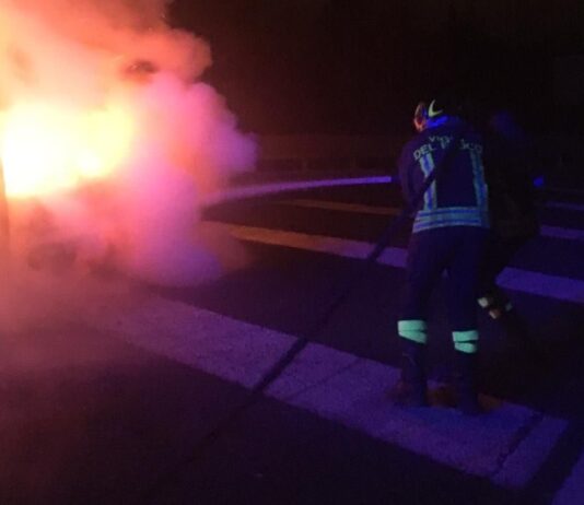 Due incendi boschivi in Valtiberina, intervenuti elicotteri regionali