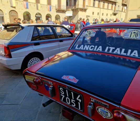 Ad Anghiari si è fermata “Ruote nella Storia”