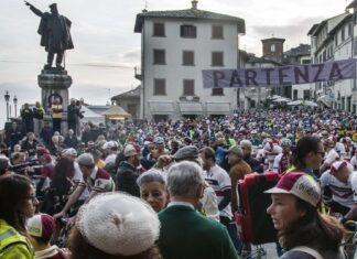 Ad Anghiari domenica 16 ottobre si correrà la 10^ edizione de L’Intrepida. Tante le iniziative dedicate al ciclismo, a partire da giovedì 13 ottobre