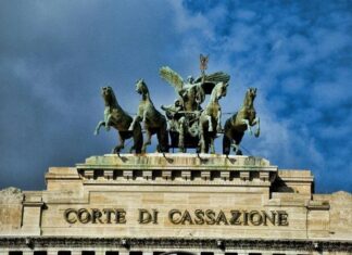 Suprema Corte di Cassazione: illegittime le sospensioni dei sanitari in presenza di esenzioni firmate dal medico di medicina generale