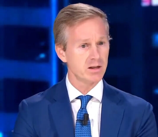 Scontro tra Alessandro Orsini e Maurizio Lupi con intervento straordinario di Marc Innaro a Cartabianca