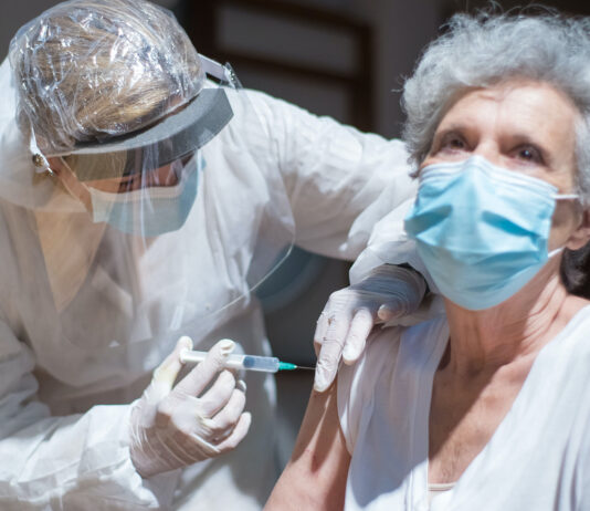 4.973.222 reazioni avverse ai vaccini Covid-19 alla data del 19 novembre 2022