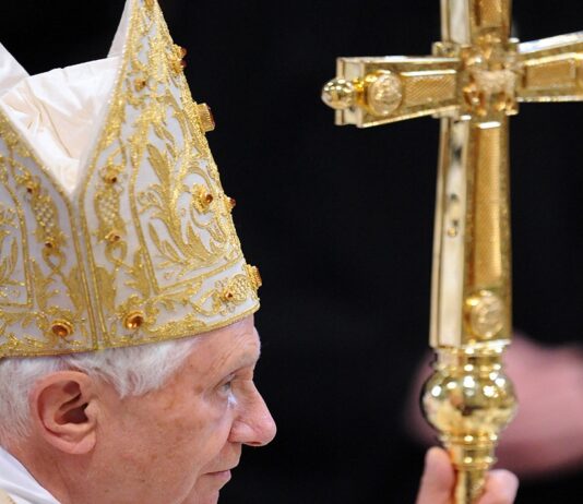 E’ morto Papa Benedetto XVI