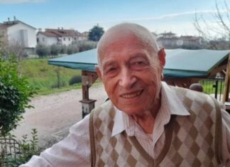 La Fiorentina premia Zanetto Innocenti, tesserato Viola più longevo di Sansepolcro