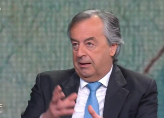 Roberto Burioni: “se ci accorgiamo che chi prende il vaccino Covid-19 non muore, allora la sperimentazione può terminare prima”