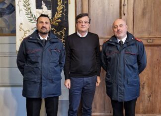 Il sindaco Fabrizio Innocenti saluta il nuovo Comandante di Stazione Luogotenente Stefano Petruzzi