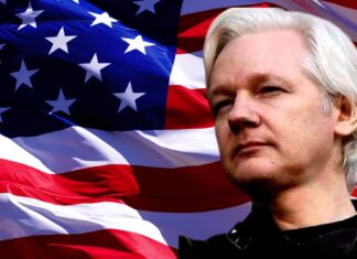 Firenze rifiuta la cittadinanza onoraria a Julian Assange