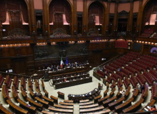 Passa la stretta sul superbonus, lo sgravio non c’è più e rate in 10 anni: cosa cambia