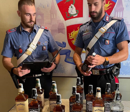 Sansepolcro, i carabinieri fermano ladri di alcolici