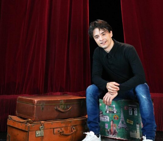 Jonathan Canini, lo spettacolo del comico al teatro di Sansepolcro