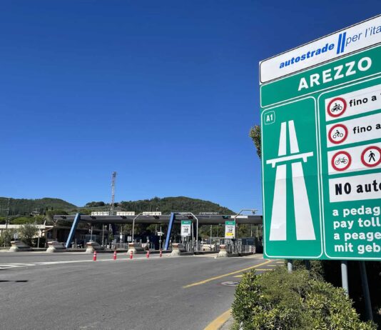 A1: chiusure notturne in uscita ad Arezzo