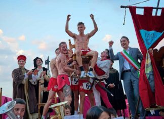 Anghiari ha vinto il Palio della Vittoria grazie a Simone Viviani