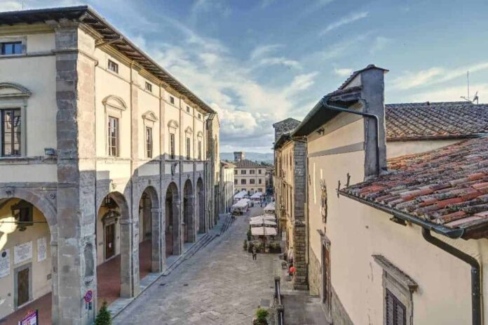 Palazzo-delle-laudi.jpeg