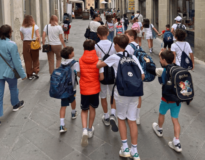 Pedibus-a-Sansepolcro-un-progetto-che-cresce-insieme-alla-comunita.png