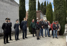 La cerimonia al cimitero urbano di Sansepolcro
